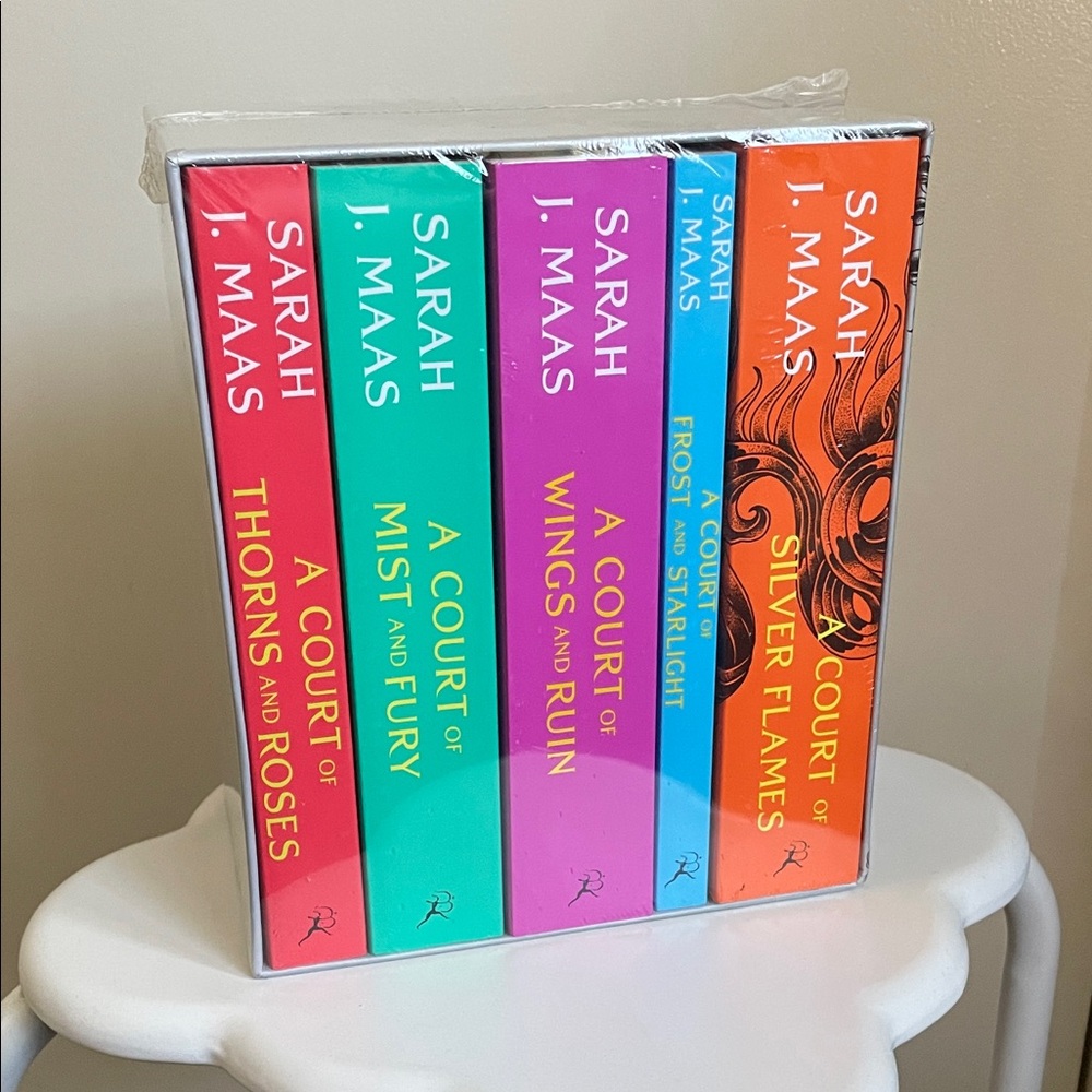 Sarah J. Maas Book Set ACOTAR